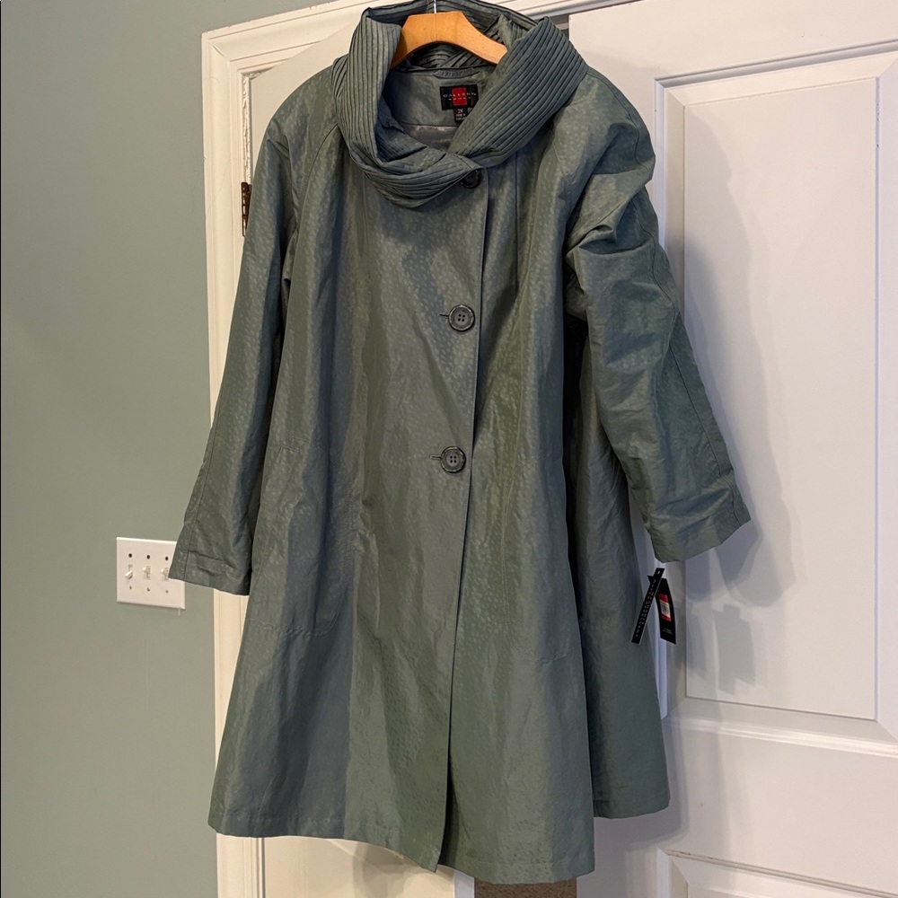 Stylish Green Trench Coat